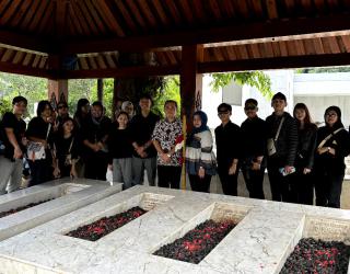 Ziarah ke Makam Rachmawati Soekarno Puteri, Dekan Fisip UBK Franky P. Roring : Penghormatan dan UcapanTerimakasih