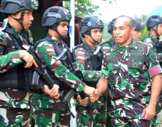 Dandim Mimika Dampingi Kunjungan Kerja Danrem 174/ATW ke Pos Kotis Satgas Pam Obvitnas PT. Freeport Indonesia