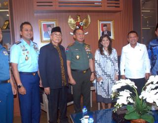 Komisi 1 DPR RI Rapat Kerja dengan Panglima TNI, Wamenhan di Gedung DPR RI
