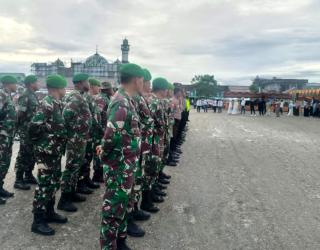 Personel Koramil 1710-02/Timika Amankan Kegiatan Pawai Ta’aruf Dalam Rangka MTQ Ke-30