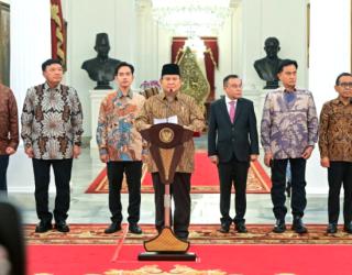 Senator Filep Tekankan Antisipasi Cegah Pungli dalam Program Makan Siang Gratis
