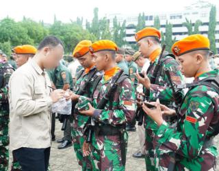 Dansatsiber TNI Pimpin Langkah Konkret Berantas Judi Online di Lingkungan TNI