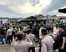 Kapolres Wahyudi menegaskan bahwa kegiatan razia seperti ini akan terus dilakukan secara rutin untuk menjaga situasi kamtibmas tetap kondusif. Foto Binsar