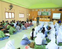 TNI Ajak Pelajar Tidore Jadi Generasi Bebas Narkoba