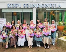 Flower Arrangement Jadi Tren Healing Baru Warga Jakarta, Nakes Paling Antusias
