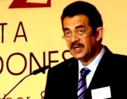 Kerugian Negara Rp 285 Triliun, Interpol Terbitkan Red Notice Riza Chalid Buron Korupsi Migas