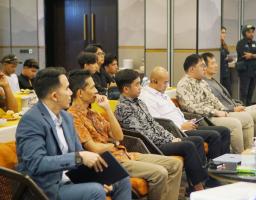 Seminar di Padang Ingatkan Bahaya Aktivitas Digital bagi Generasi Muda