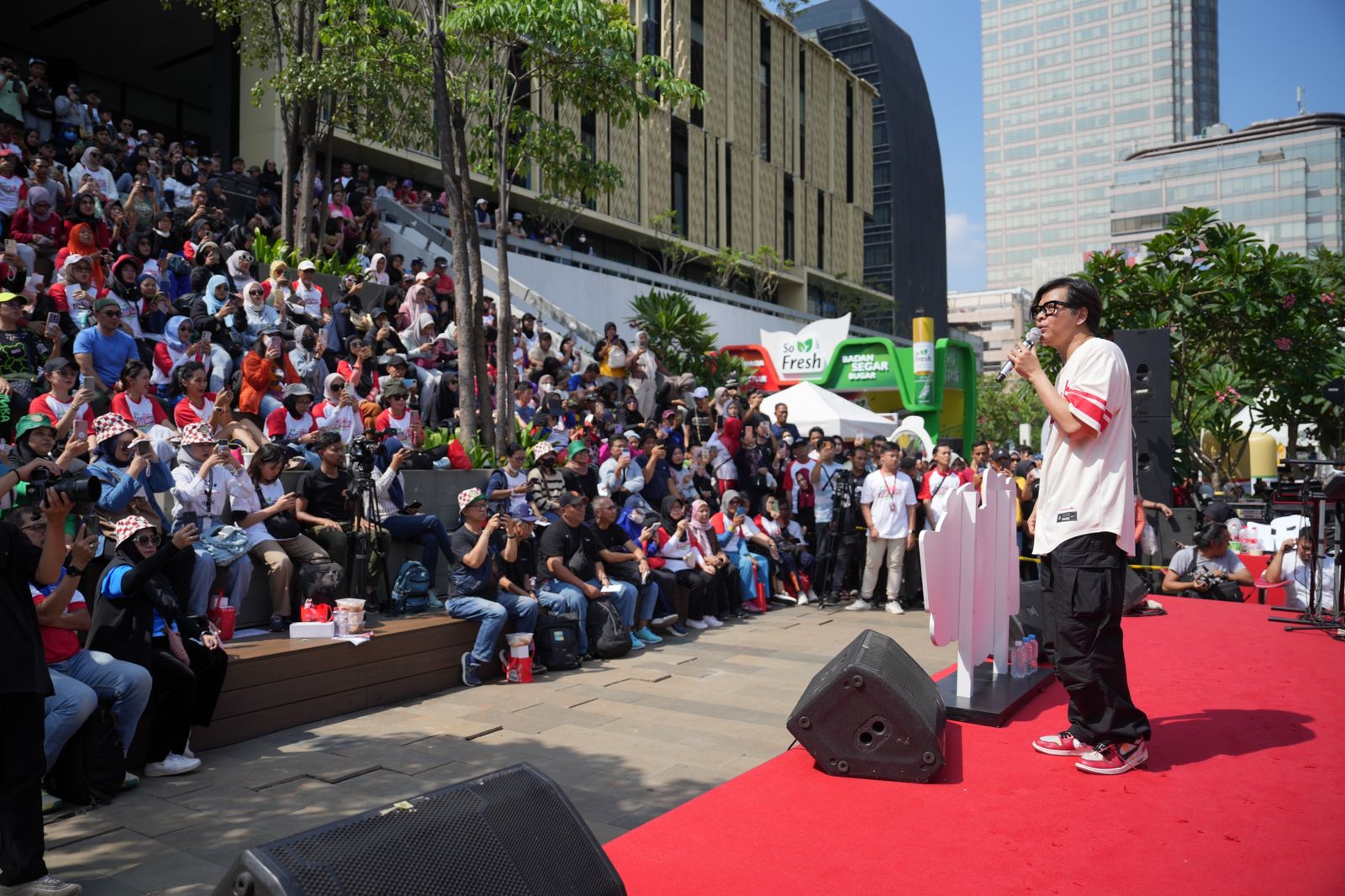 Armand Maulana Healing Bareng Ratusan Warga Jakarta