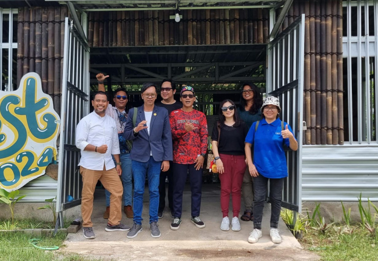 Kolaborasi untuk Resik Bumi Indonesia: Andy Tanu Saputra, Tim CAN, dan Nugie Bertemu di GetPlastik Jogja