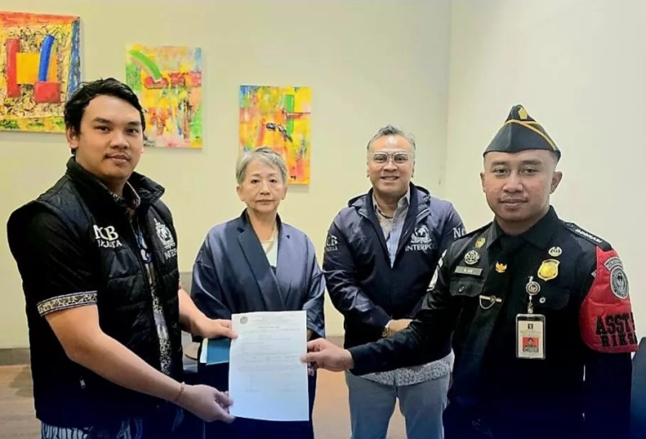 Buronan Interpol, Juliet Kristianto Liu, owner PT Pipit Mutiara Jaya ditangkap atas kasus kejahatan lingkungan hidup. Foto ist