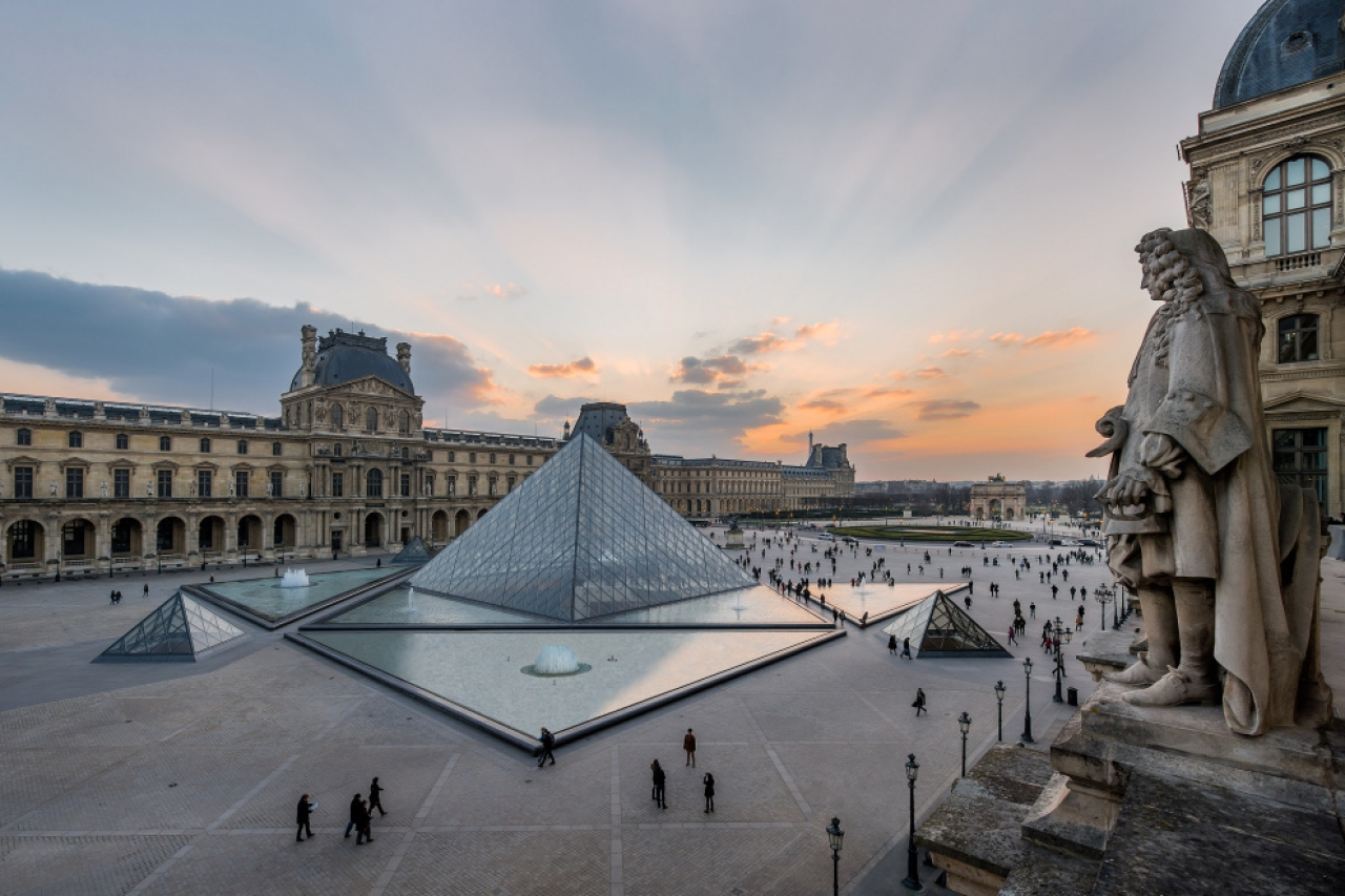 Museum Louvre Prancis. Foto dok loufre