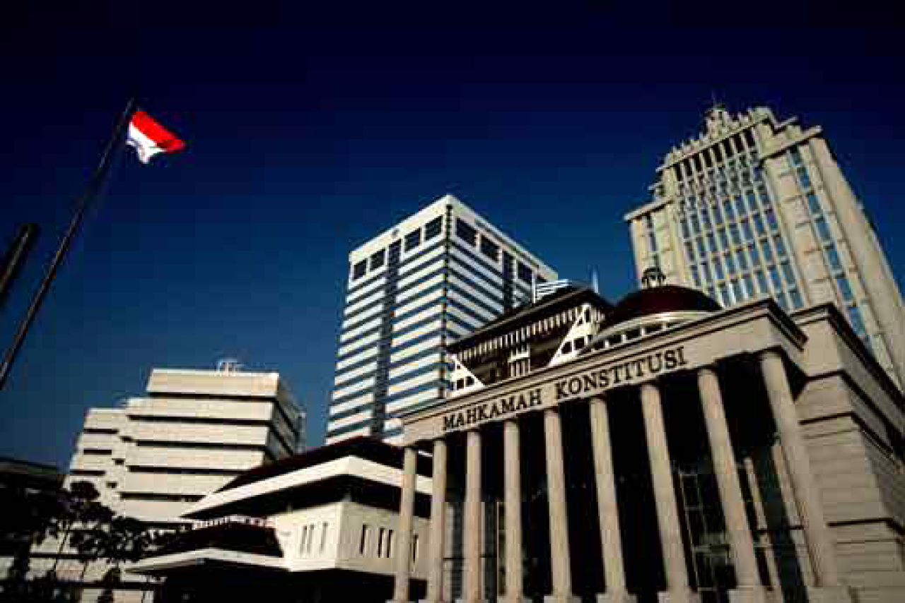 Pensiun Pejabat Tak Aman Lagi? Ini Isi Putusan Tegas MK