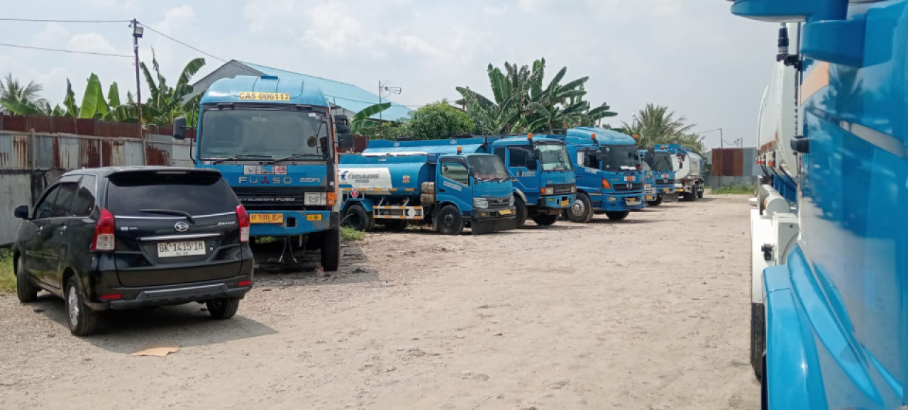 150 Ton Solar Diduga Ditimbun di Marelan, Aparat Bongkar Gudang Berkedok Bengkel
