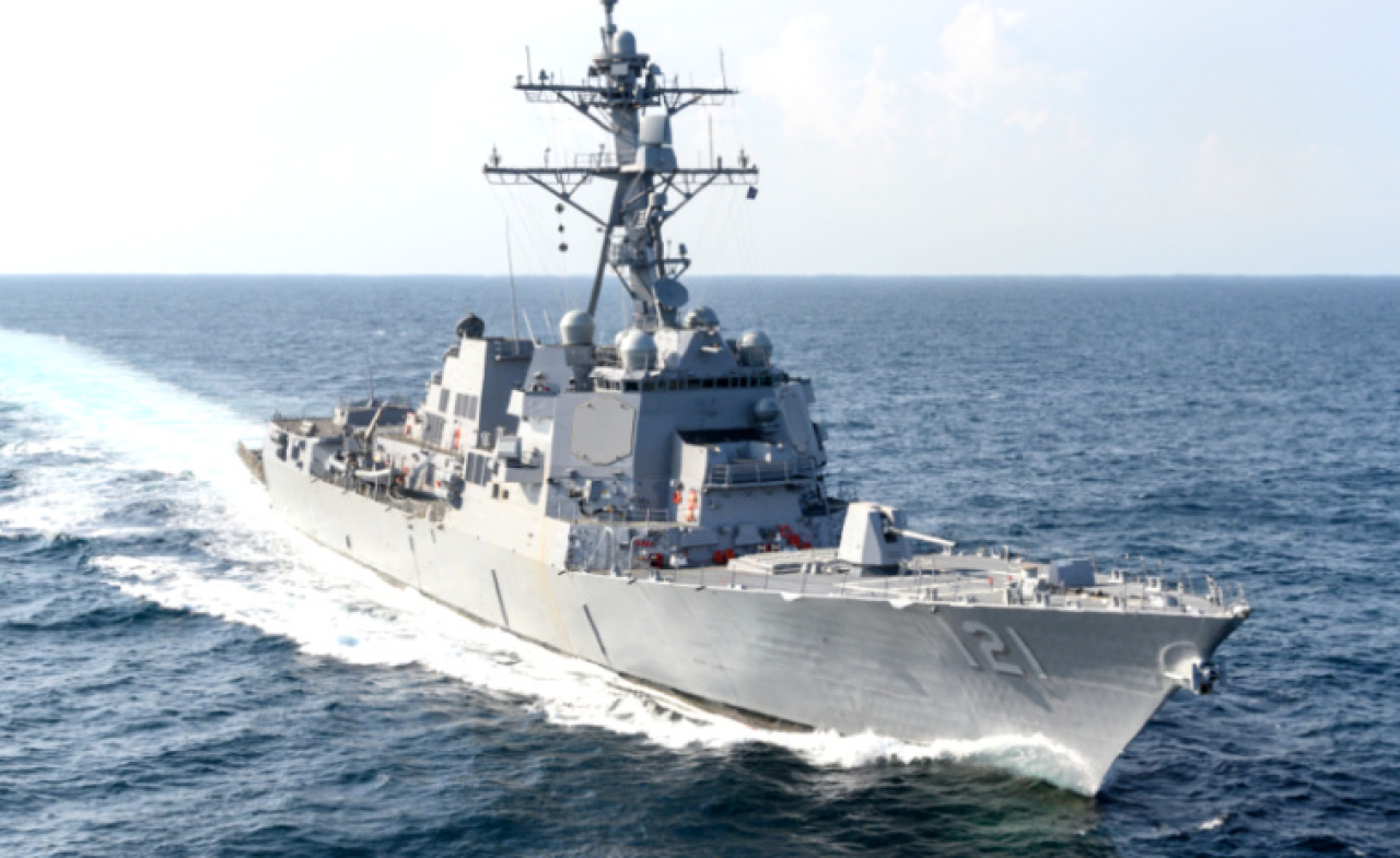 Kapal Perang AS Lintasi Selat Hormuz, Iran Keluarkan Ancaman Serangan